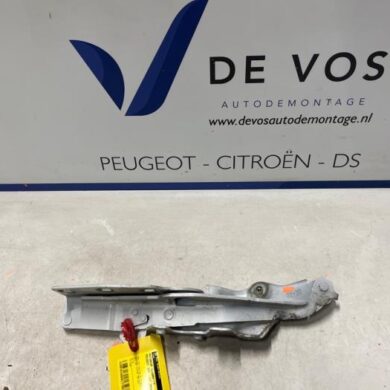 Peugeot 508 1.6 16V THP 165 Motorhaube Scharnier 2020 9813071980