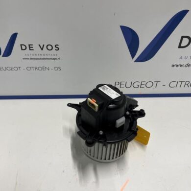 Peugeot 3008  Kachel Ventilatiemotor 2021 9821292180-9849717380