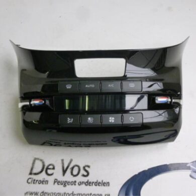 Peugeot 2008 1.2 Vti 12V PureTech 82 Kachel Bedieningspaneel 2013 96722471XU