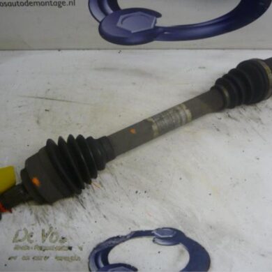 Peugeot 307 1.4 16V Aandrijfas links-voor KFU 2005 32725X-32726X 20CQ15