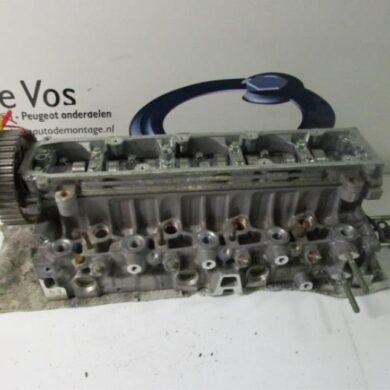 Citroen C5  Cilinderkop RHZ 2001 0200GN-0200GE