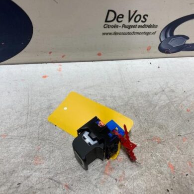 Opel Grandland X  Handrem schakelaar 5GY 2021 YP000044YX