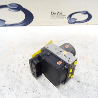 Peugeot 307 2.0 16V ABS Pomp RFN 2004 4541W5-4541W6