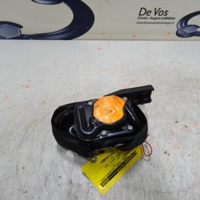 Citroen C4 Picasso  Gordelspanner rechts 2013 8976L7