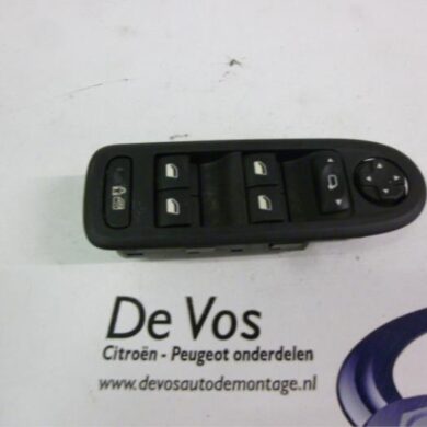 Peugeot 308 1.6 HDi 16V Combischakelaar ramen 2008 649026