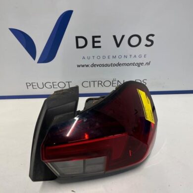 Opel Corsa 1.2 Turbo 12V 100 Achterlicht rechts 2019 9829317280