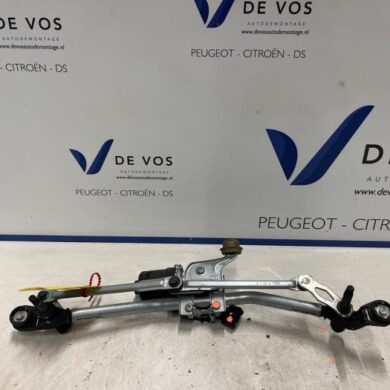 Peugeot 208 1.2 Vti 12V PureTech 100 Ruitenwissermotor voor 2021 9824784980