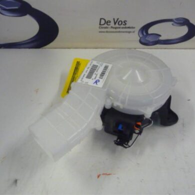 Citroen C4 Picasso  Kachel Ventilatiemotor 2015 9675403380