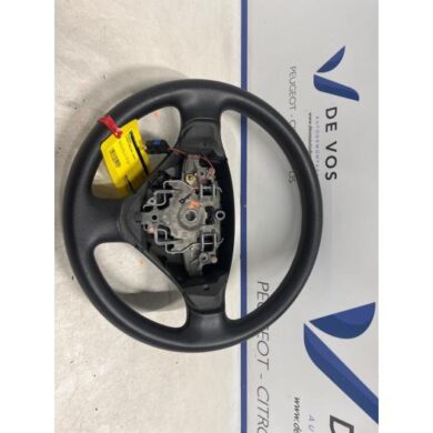 Citroen Berlingo 1.6 BlueHDI 100 Steering wheel 2018 4109LE