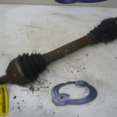 Peugeot 407 2.2 16V Aandrijfas links-voor 3FZ 2004 3272GJ-3272GK-9806676880 20MB06