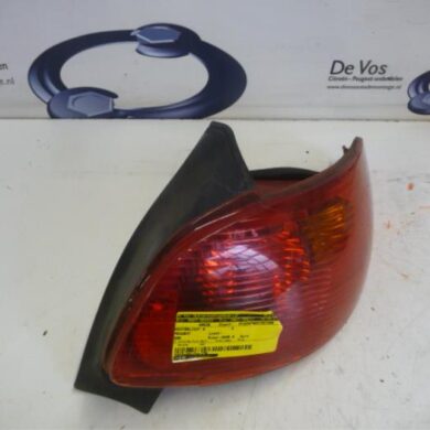 Peugeot 206 1.4 XR,XS,XT,Gentry Achterlicht rechts 2006 6351S0