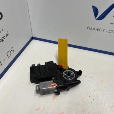 Citroen C4 Picasso  Raammotor Portier 2013 9221HH