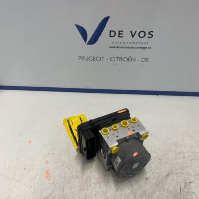 Opel Corsa 1.2 Turbo 12V 100 ABS Pomp HNK 2020 1673650280-9836177780