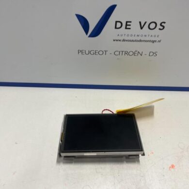 Peugeot 2008 1.2 Vti 12V PureTech 82 Display Interieur HMZ 2017 9812046980-9831642480