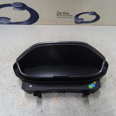 Peugeot 3008  Kilometerteller KM 2018 9828003480