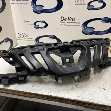 Peugeot 308 1.6 VTI 16V Frontpaneel 2009 7416F8