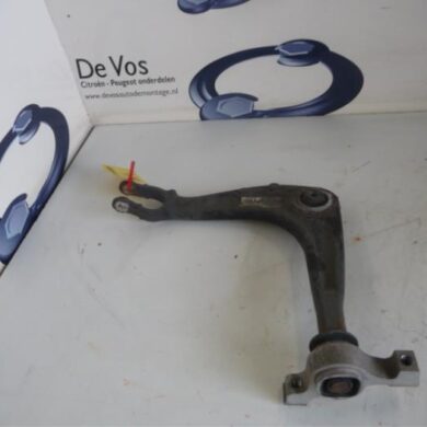 Citroen C5  Draagarm links-voor 2012 3520X6