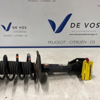 Peugeot 2008 1.2 VTi 12V PureTech 100 Front shock absorber rod, right 2020 9836654680