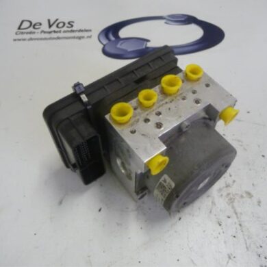 Citroen DS3  ABS Pomp 5FS5F01 2013 1609929780-1610182180