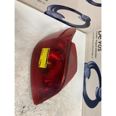 Peugeot 307 1.6 16V Achterlicht links 2005 6350P3
