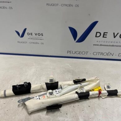 Peugeot 2008 1.2 VTi 12V PureTech 100 Roof curtain airbag 2020 9838258580