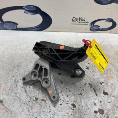 Peugeot 3008  Motorsteun HNS 2020 9809162280