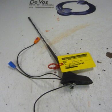 Peugeot 308  Antenne 2014 658772-9806305680