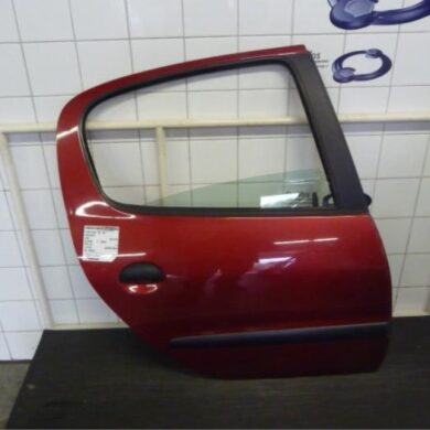 Peugeot 206 1.4 XR,XS,XT,Gentry Portier 4Deurs rechts-achter 2002 9008A5
