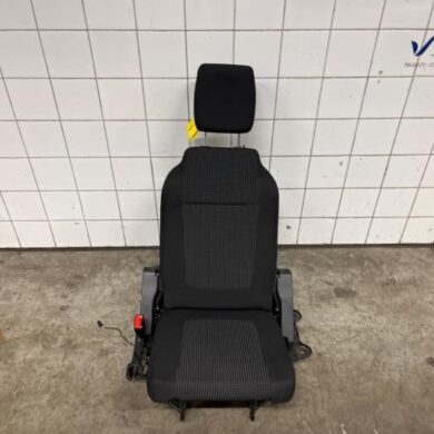 Peugeot 5008 1.6 HDiF 16V Rear seat 2011 8852CN