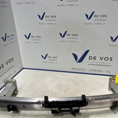 Peugeot 508 1.6 16V THP 165 Front bumper frame 2020 9822511180