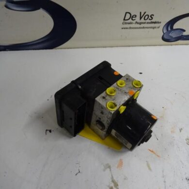 Peugeot 1007  ABS Pomp NFU 2006 4541T5