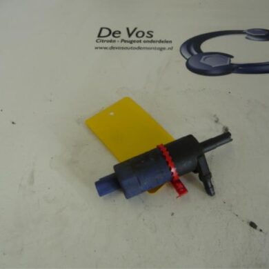 Citroen C4 Picasso  Pomp koplampsproeier 2009 643477