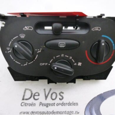 Peugeot 206 1.4 HDi Kachel Bedieningspaneel 2002 6451VG