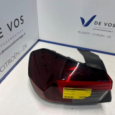 Opel Corsa 1.2 Turbo 12V 100 Achterlicht links 2023 9829317980