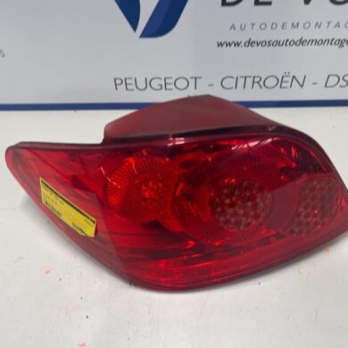 Peugeot 307 1.6 16V Achterlicht links 2006 6350X0