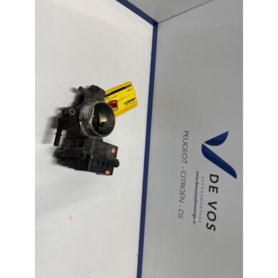 Peugeot 307 2.0 16V Gasklephuis RFN 2004 1635W8