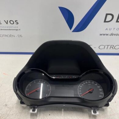 Opel Corsa 1.2 12V 75 Kilometerteller KM 2022 9831576180