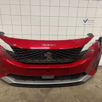 Peugeot 3008 1.2 12V e-THP PureTech 130 Voorbumper 2021 1675868380