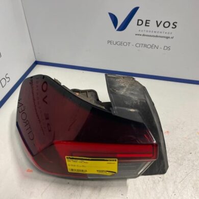 Opel Corsa 1.2 Turbo 12V 100 Achterlicht links 2020 9829317980