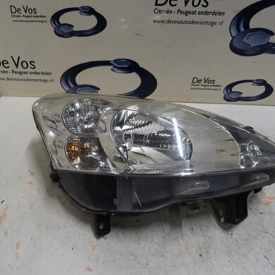Peugeot Partner 1.6 HDI 90 16V Koplamp rechts 2009 6206K4