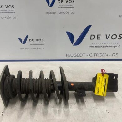 Peugeot Expert 2.0 Blue HDi 145 16V Schokdemperpoot rechts-voor 2023 9832560180