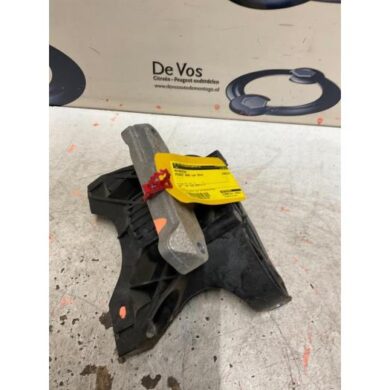 Peugeot 3008  Motorsteun 5GZ 2018 9820297580-9807992680