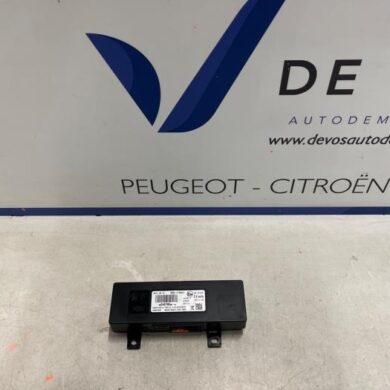 Citroen C3 1.2 12V e-THP PureTech 110 Phone interface 2017 9829967280-9824679080