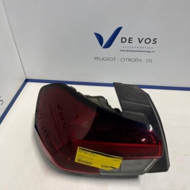 Opel Corsa 1.2 Turbo 12V 100 Achterlicht links 2019 9829317380