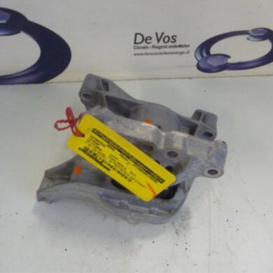 Citroen C4 Picasso  Motorsteun BHZBH01 2015 9800610180