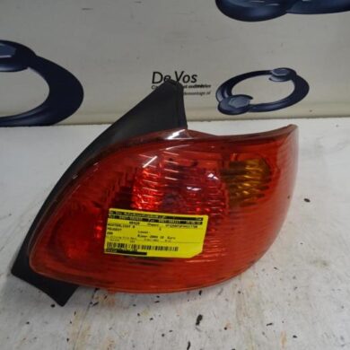 Peugeot 206 1.4 16V Achterlicht rechts 2004 6351S0