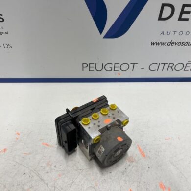 Opel Corsa 1.2 Turbo 12V 100 ABS Pomp HNK 2020 1673650280-1682605280-9836177780