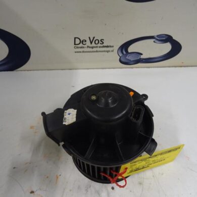Peugeot 307 1.6 16V Kachel Ventilatiemotor 2002 6441K0