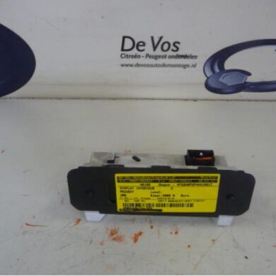 Peugeot 206 1.6 16V Display Interieur NFU 2005 659300-659301