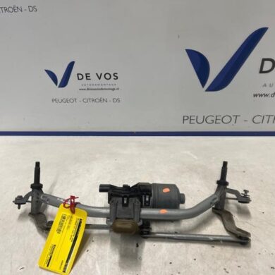 Citroen C3 1.2 12V e-THP PureTech 110 Ruitenwissermotor voor 2019 9815497780